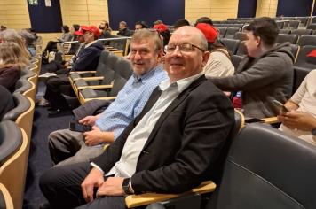 Vice-prefeito Marcos Barriquello e secretário Marcelo Buss participam de seminário 