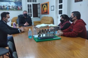 Prefeito recebe presidente do Bairro Boa Vista!