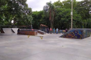 Entrega de investimentos na Praça dos Imigrantes marca último dia de governo 