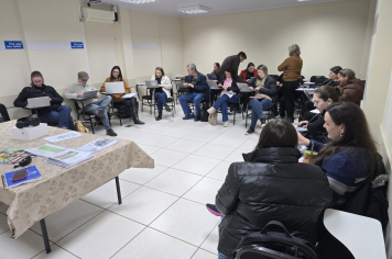 SMEd realiza formação sobre planejamento pedagógico e uso de tecnologias no ensino de Ciências da Natureza