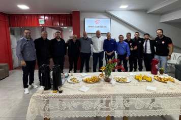 Prefeito Cossetin participa de café da manhã no São Luiz