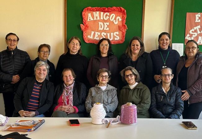 Clube de Mães recebe Equipe do Família Acolhedora