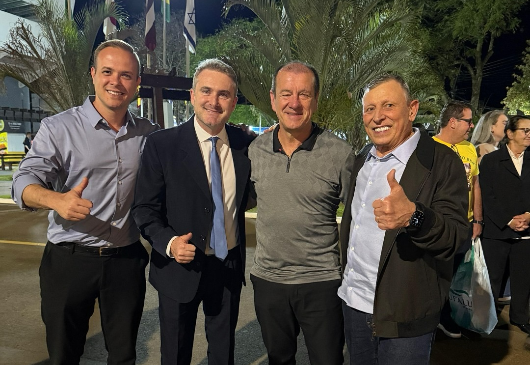 Prefeito Andrei Cossetin se reúne com lideranças