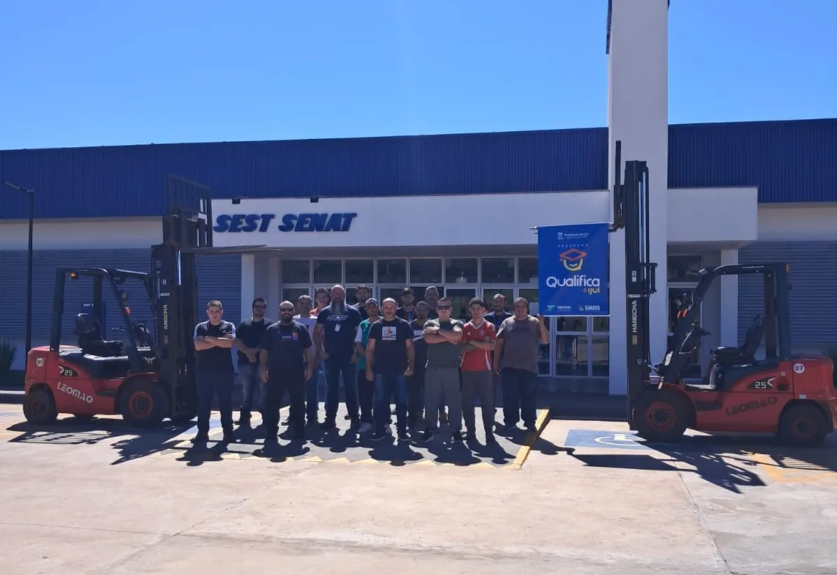 Qualifica+ Ijuí capacita 36 profissionais em cursos de operação de máquinas