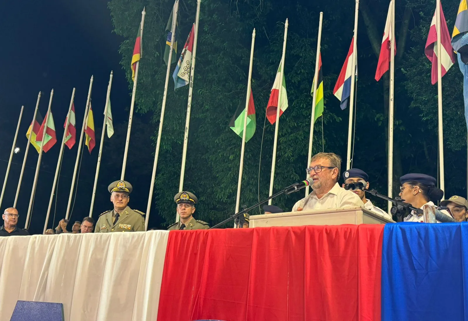 Solenidade de Boinas aconteceu na Praça da República