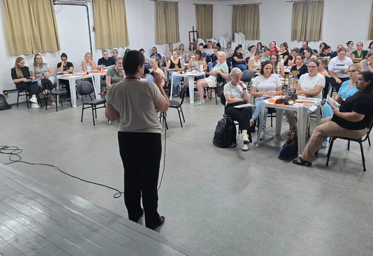 SMEd realiza reunião com coordenadores pedagógicos da rede municipal