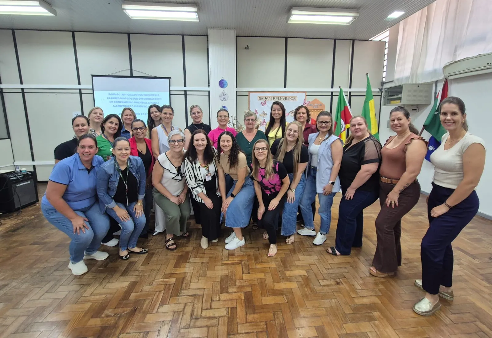 SMED participa de reunião regional do Compromisso Nacional Criança Alfabetizada e do Programa Alfabetiza Tchê