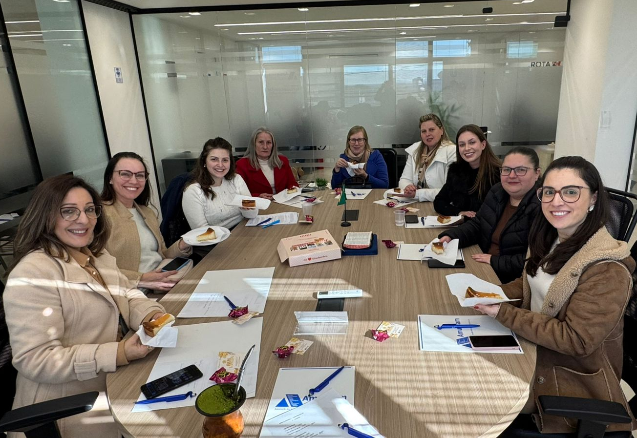 Encontro das Primeiras-damas da região de abrangência da Amuplam