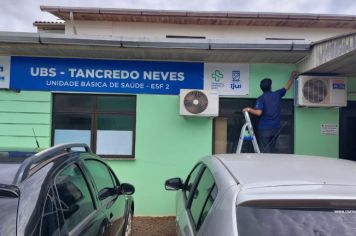 SMS realiza pintura de UBS