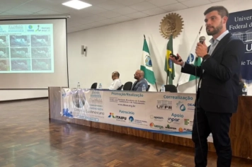 Secretário Yuri Pilissão representou Ijuí em congresso no Paraná