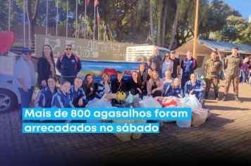 Mais de 800 agasalhos foram arrecadados no sábado