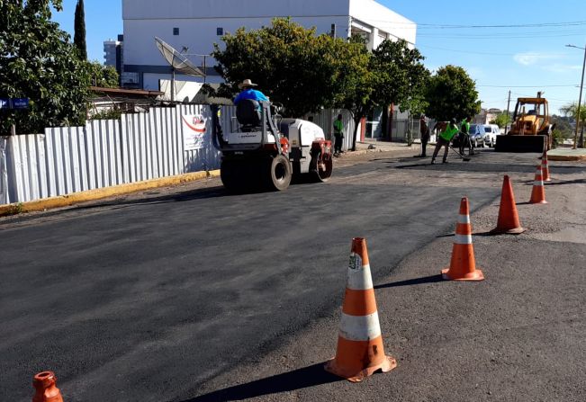 Melhorias na 21 de Abril