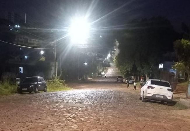 Bairro Burtet recebe iluminação em Led