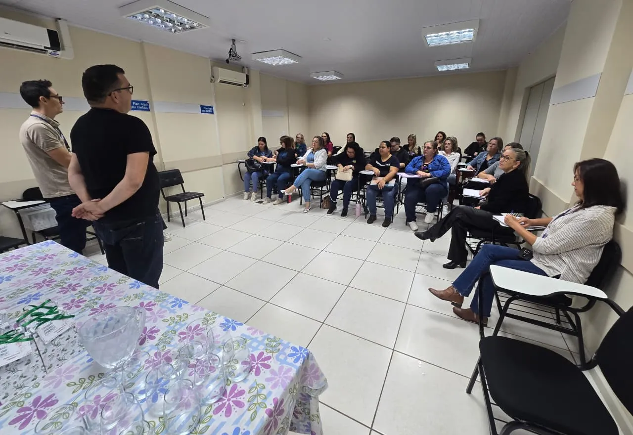 SMEd promove formação técnica sobre gestão e prestação de contas do PDDE